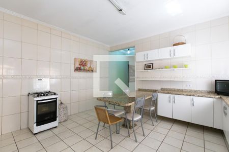 Casa à venda com 226m², 3 quartos e 2 vagasCozinha - Armários