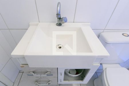 Casa à venda com 226m², 3 quartos e 2 vagasDetalhe banheiro