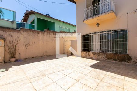 Casa à venda com 226m², 3 quartos e 2 vagasGaragem