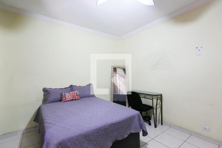 Casa à venda com 226m², 3 quartos e 2 vagasSuíte