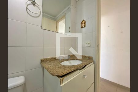 Apartamento para alugar com 67m², 3 quartos e sem vaga Apartamento para alugar com 67m², 3 quartos e sem vagaBanheiro