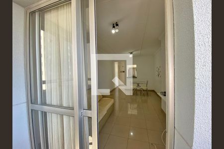 Apartamento para alugar com 67m², 3 quartos e sem vaga Apartamento para alugar com 67m², 3 quartos e sem vagaSala - varanda