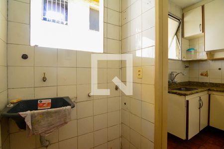 Apartamento à venda com 67m², 3 quartos e 1 vagaÁrea de Serviço