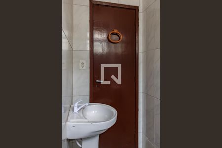 Studio para alugar com 27m², 1 quarto e sem vaga Studio para alugar com 27m², 1 quarto e sem vagaBanheiro