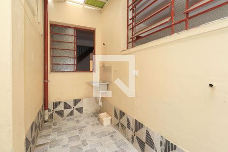 Casa à venda com 200m², 4 quartos e 1 vagaÁrea de Serviço