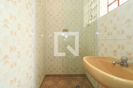 Casa à venda com 200m², 4 quartos e 1 vagaBanheiro