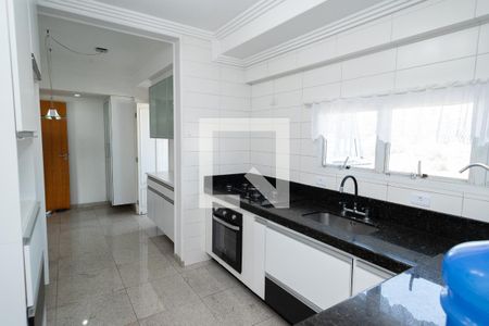 Apartamento à venda com 140m², 3 quartos e 2 vagasCozinha 