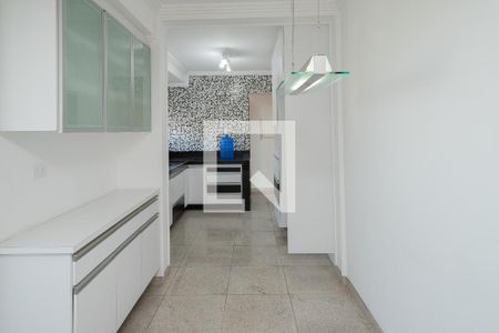 Apartamento à venda com 140m², 3 quartos e 2 vagasCozinha 