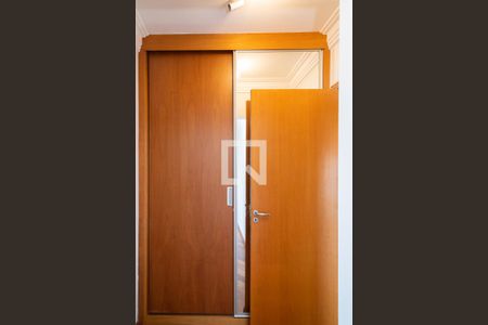 Apartamento à venda com 140m², 3 quartos e 2 vagasSuíte 1