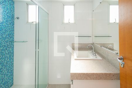 Apartamento à venda com 140m², 3 quartos e 2 vagasBanheiro - Suíte 3