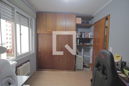 Quarto 1 de apartamento à venda com 2 quartos, 60m² em Marechal Rondon, Canoas