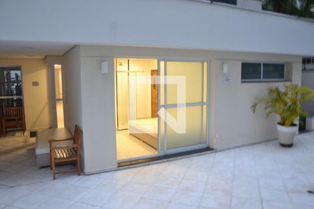 Apartamento para alugar com 60m², 2 quartos e 1 vagaÁrea comum 