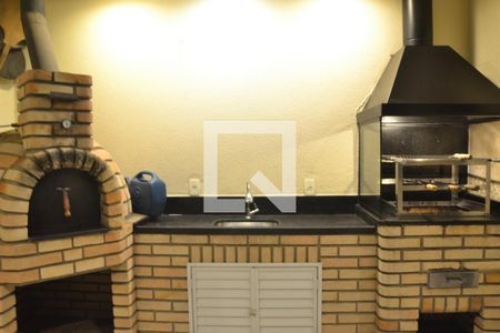 Apartamento para alugar com 60m², 2 quartos e 1 vagaÁrea comum - Churrasqueira