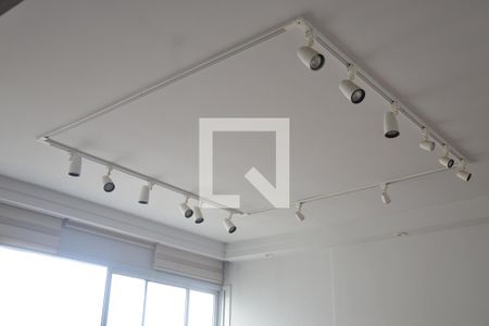 Detalhe Sala de apartamento para alugar com 2 quartos, 60m² em Vila Anglo Brasileira, São Paulo