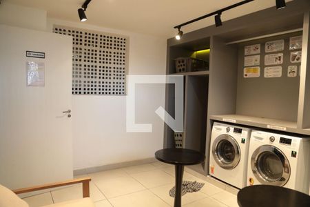 Apartamento à venda com 37m², 1 quarto e 1 vagaÁrea comum