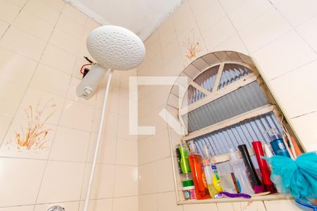 Casa à venda com 200m², 3 quartos e 5 vagasBanheiro 2