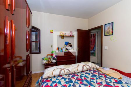 Casa à venda com 200m², 3 quartos e 5 vagasSuíte