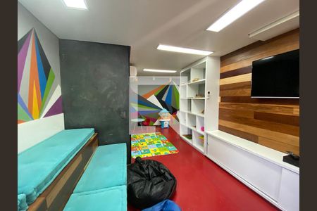 Apartamento à venda com 70m², 2 quartos e 2 vagasÁrea comum - brinquedoteca