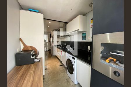 Apartamento à venda com 70m², 2 quartos e 2 vagasÁrea de Serviço