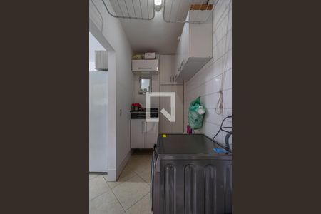 Casa de condomínio à venda com 100m², 3 quartos e 2 vagasÁrea de Serviço