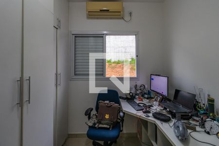 Casa de condomínio à venda com 100m², 3 quartos e 2 vagasQuarto 2