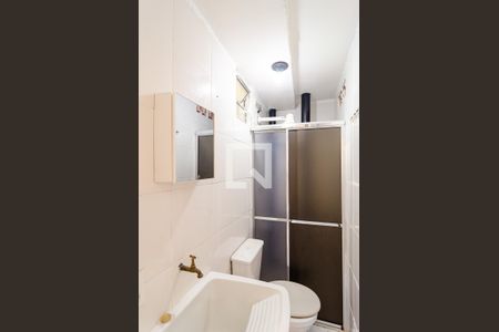 Banheiro Social de kitnet/studio para alugar com 1 quarto, 15m² em Vila Clementino, São Paulo