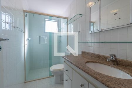 Banheiro da Suíte de apartamento para alugar com 4 quartos, 110m² em Pinheiros, São Paulo