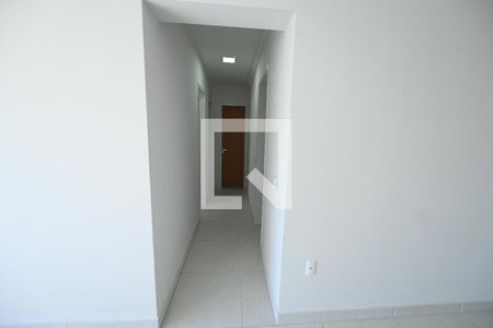 Corredor de apartamento para alugar com 3 quartos, 76m² em Parque Amazonia, Goiânia