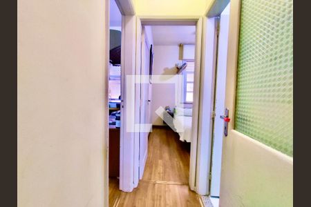 Apartamento à venda com 107m², 4 quartos e sem vaga Apartamento à venda com 107m², 4 quartos e sem vagaCorredor 2