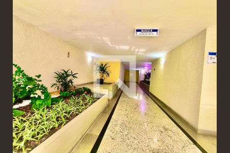 Apartamento à venda com 107m², 4 quartos e sem vaga Apartamento à venda com 107m², 4 quartos e sem vagaÁrea comum