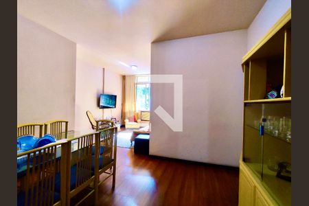 Sala de apartamento à venda com 4 quartos, 107m² em Copacabana, Rio de Janeiro