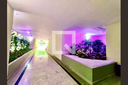 Apartamento à venda com 107m², 4 quartos e sem vaga Apartamento à venda com 107m², 4 quartos e sem vagaÁrea comum