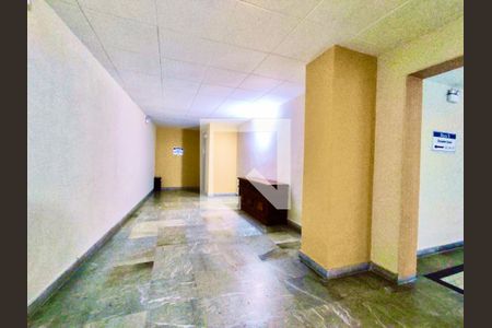 Apartamento à venda com 107m², 4 quartos e sem vaga Apartamento à venda com 107m², 4 quartos e sem vagaÁrea comum