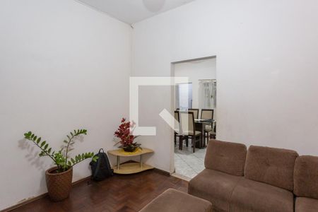 Sala de casa à venda com 4 quartos, 420m² em Cachoeirinha, Belo Horizonte