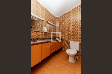 Casa para alugar com 250m², 3 quartos e 4 vagasBanheiro