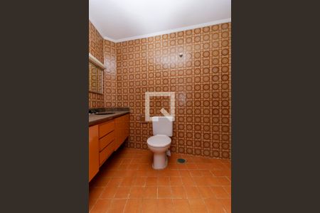 Casa para alugar com 250m², 3 quartos e 4 vagasBanheiro