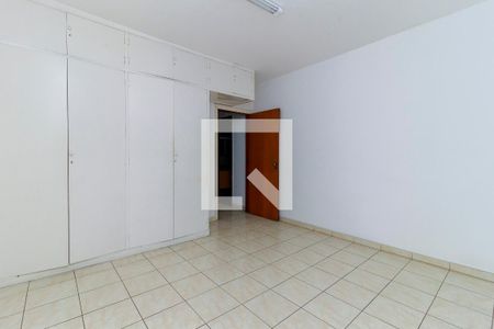 Casa para alugar com 250m², 3 quartos e 4 vagasQuarto 3