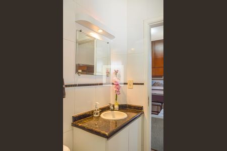 Apartamento à venda com 170m², 3 quartos e 3 vagasBanheiro da Suíte