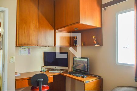 Apartamento à venda com 170m², 3 quartos e 3 vagasQuarto