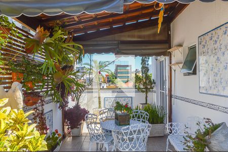 Apartamento à venda com 170m², 3 quartos e 3 vagasVaranda da Sala de Lareira