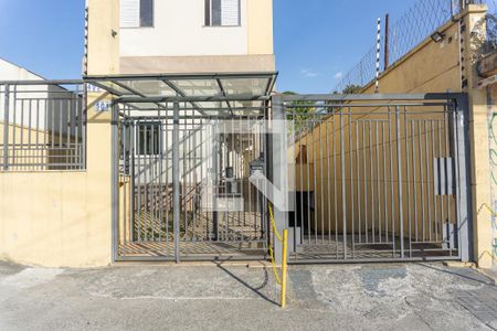 Apartamento para alugar com 50m², 2 quartos e 1 vaga Apartamento para alugar com 50m², 2 quartos e 1 vagaFachada