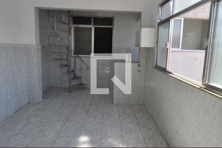 Apartamento à venda com 90m², 2 quartos e sem vagaSala