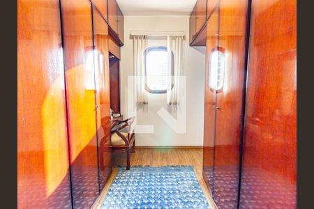 Apartamento à venda com 250m², 4 quartos e 3 vagasSuíte 4 - Closet