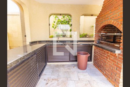 Apartamento à venda com 250m², 4 quartos e 3 vagasÁrea comum - Churrasqueira