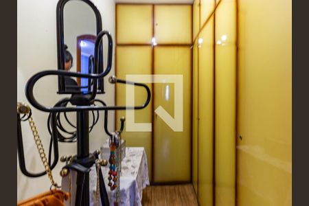 Apartamento à venda com 250m², 4 quartos e 3 vagasSuíte 2 - Closet