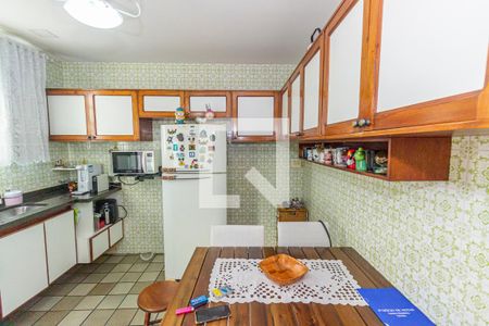Apartamento à venda com 101m², 3 quartos e 1 vagaCozinha