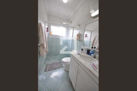 Casa à venda com 188m², 3 quartos e 4 vagasBanheiro da Suíte 1