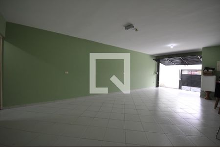 Casa à venda com 188m², 3 quartos e 4 vagasGaragem