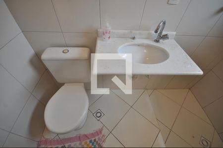 Casa à venda com 188m², 3 quartos e 4 vagasBanheiro da Suíte 2