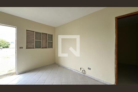 Sala de casa para alugar com 2 quartos, 100m² em Pineville, Pinhais